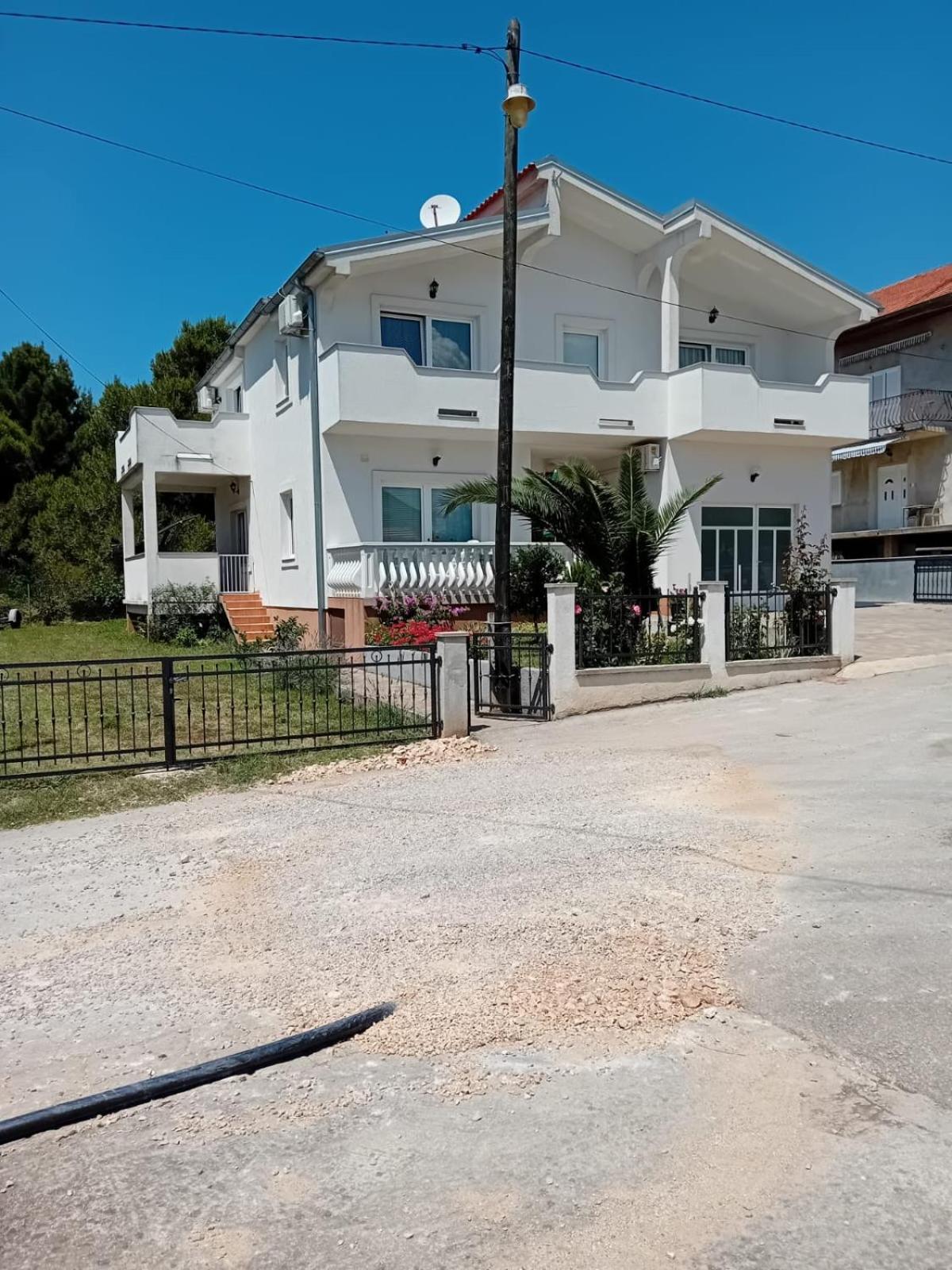Apartman Markovic Sea View 자다르 외부 사진